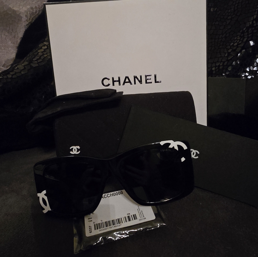 SHIPPING LABEL Chanel brand new inbox ! 2022 line Authentic!!! - Picture 4 of 7